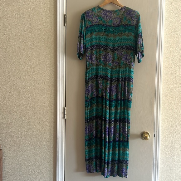 Vintage Casual Studio Floral Botton-up Jumpsuit - Picture 4 of 7